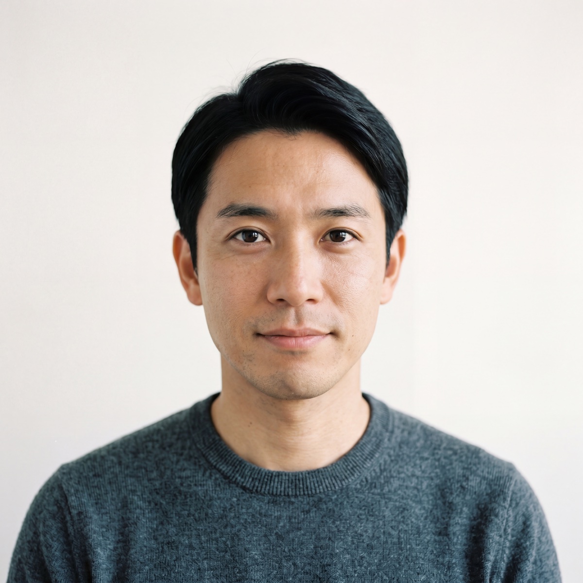 Portrait of Kenji, B2B Product Owner